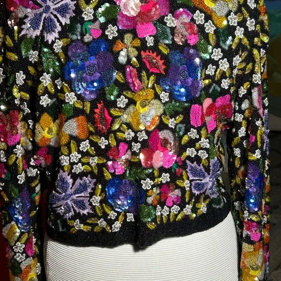 VINTAGE LAURENCE KAZAR Silk multi-colored beaded short jacket - Picture 2 of 16